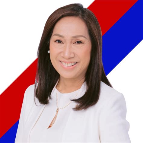 Mayor Cristy Angeles .